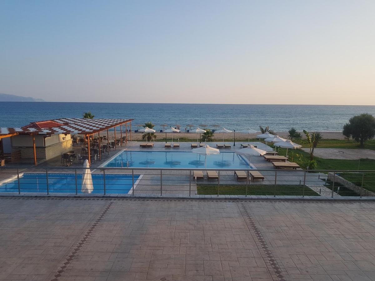 Ocean Hotel Resort Kasztroszikiá Kültér fotó